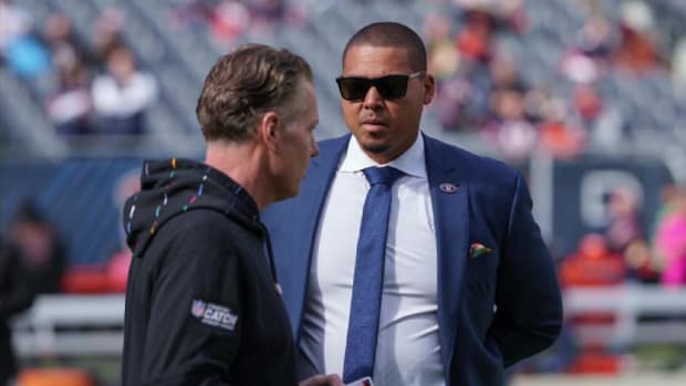 Would Bears GM Ryan Poles be willing to make Justin Fields "live in the gray" after all?